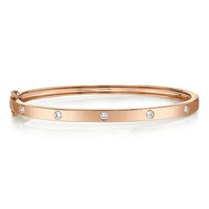 0.38CT DIAMOND BANGLE SC55004068ZS