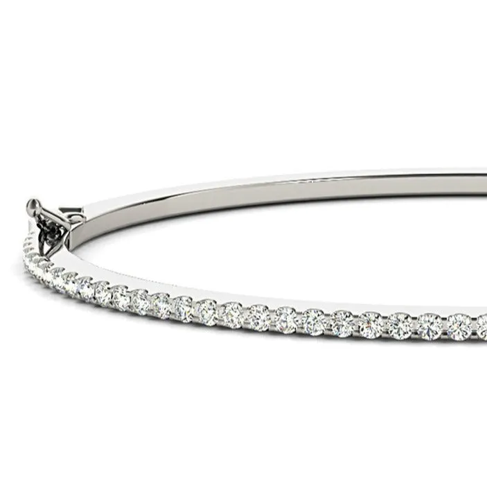 0.85 ctw Round Diamond Classic Bangle Bracelet