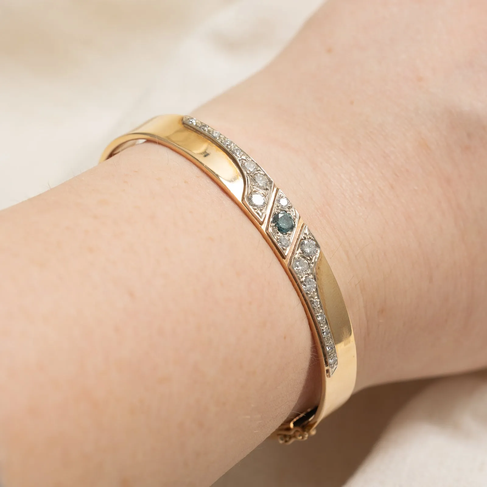 10K Blue & White Diamond Bangle Bracelet | 1.09ctw | 6.5"