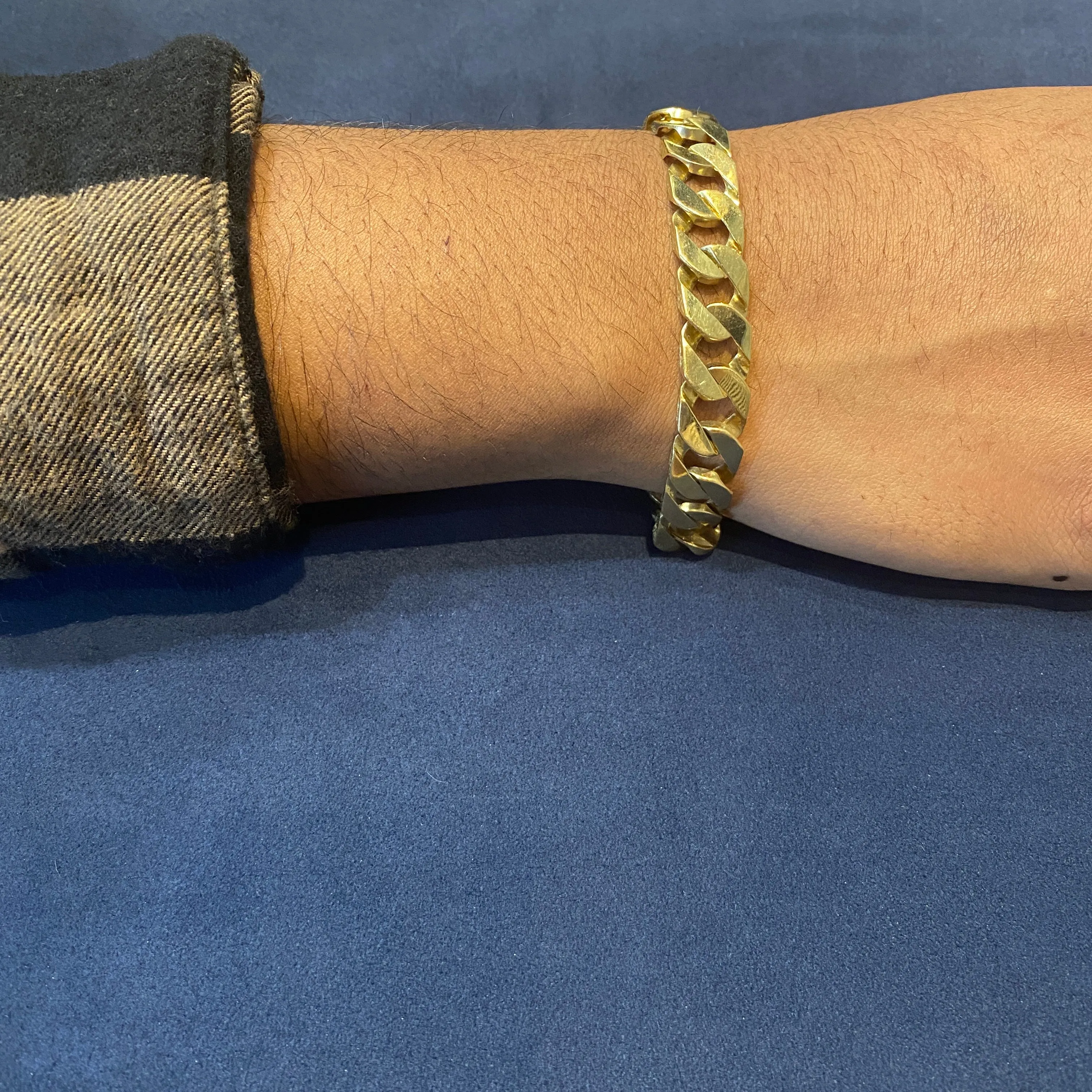 10K Yellow Gold (11mm) Handmade Curb Bracelet 8.5"