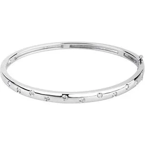 14k White Gold 1/2 CTW Diamond Bangle Bracelet
