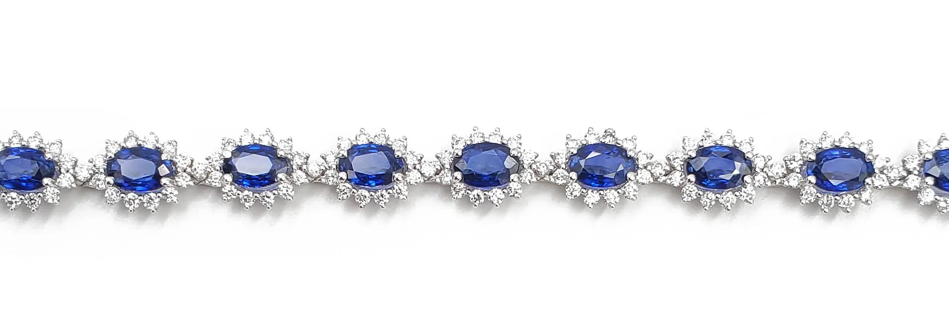18K White Gold Diamond and Blue Sapphire Bracelet