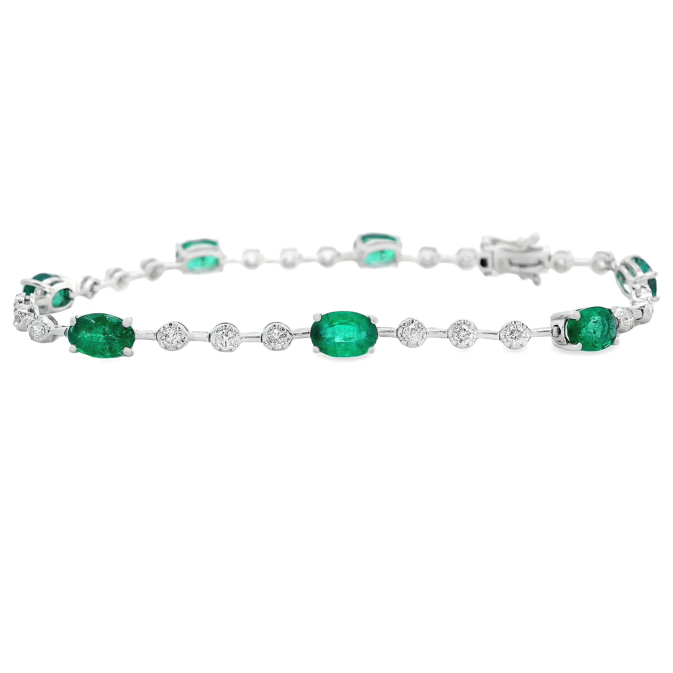 18k White Gold Diamond and Emerald Bracelet