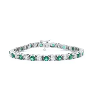 18kt White Gold Emerald Bracelet