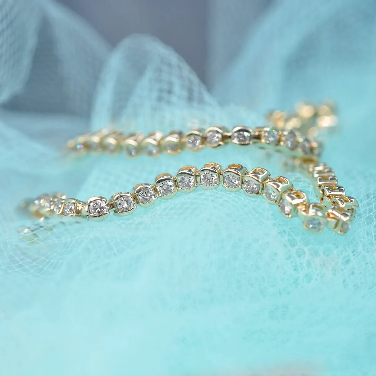 2.00-6.00 CT Round Cut Diamonds - Tennis Bracelet