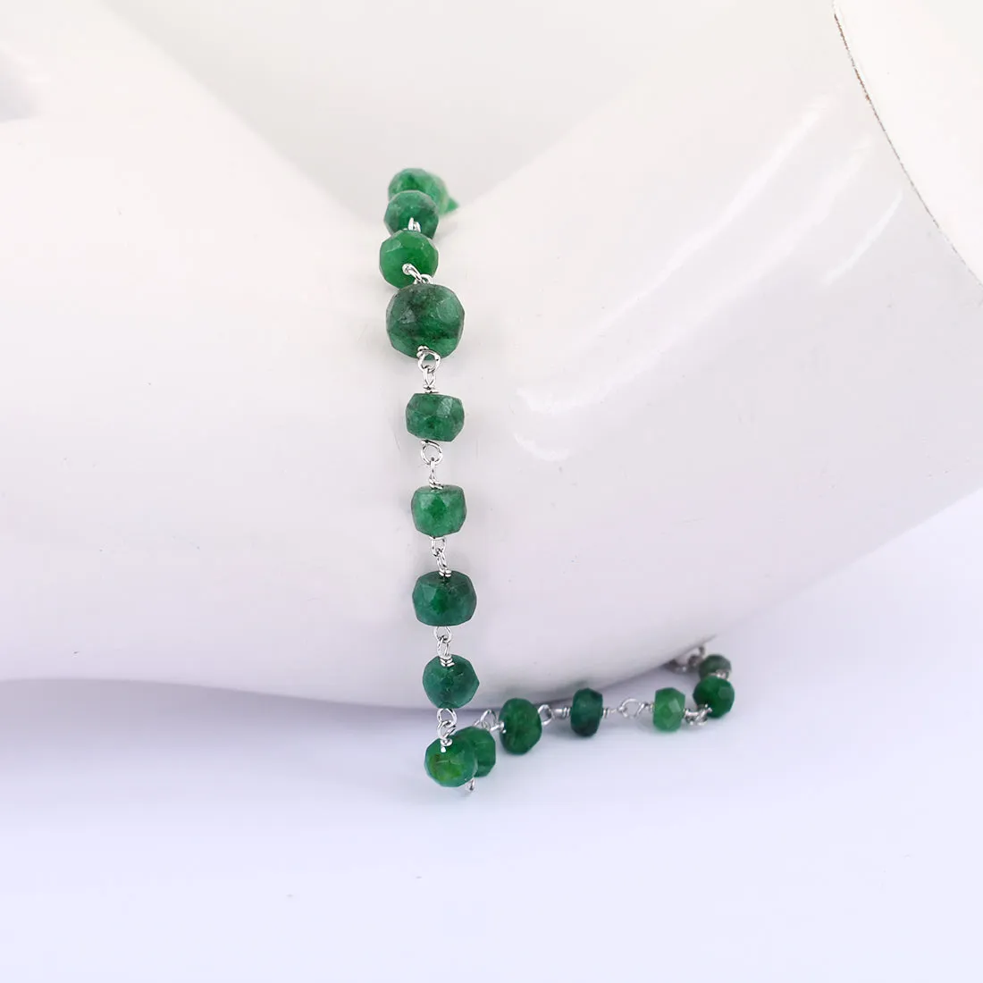 23.65 ct Emerald Gemstone Bracelet in 925 Silver, White Gold Clasp