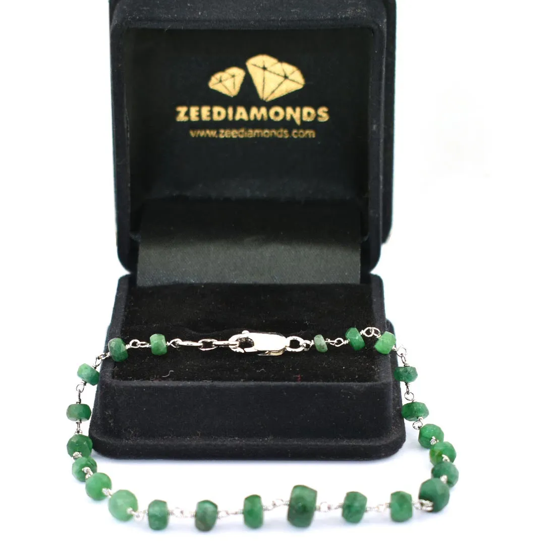 23.65 ct Emerald Gemstone Bracelet in 925 Silver, White Gold Clasp