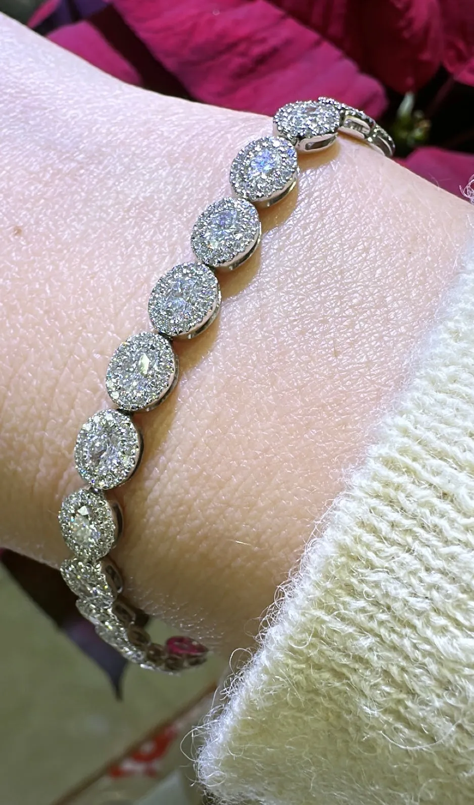 6.20ct t.w. Lab Diamond Oval-shape Statement Bracelet