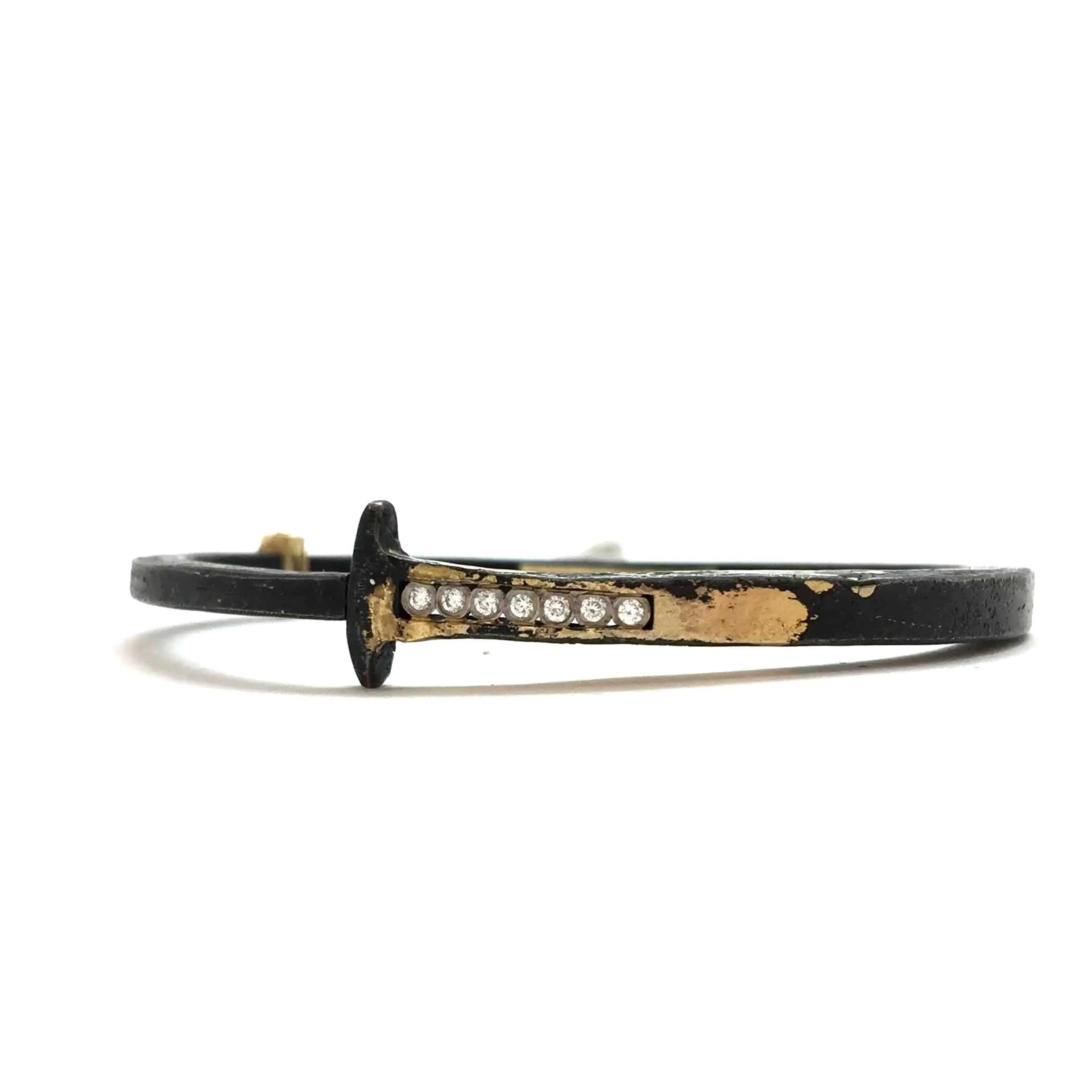 7 Stone Splash Nail Bracelet