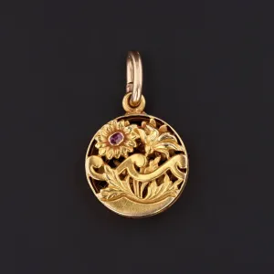 Antique Floral Vinaigrette Locket | Ruby Locket