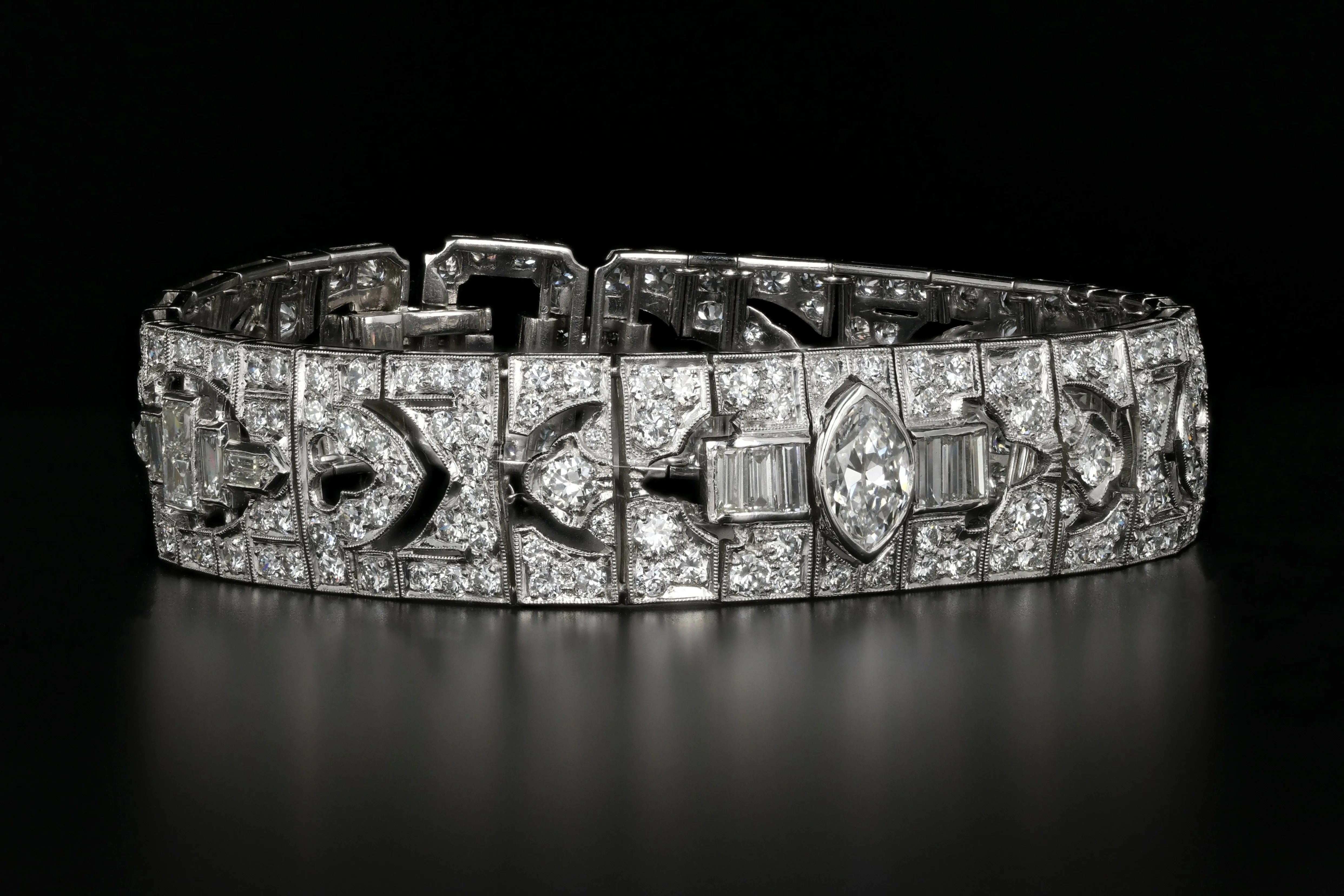 Art Deco Platinum 14 CTW Diamond Bangle Bracelet