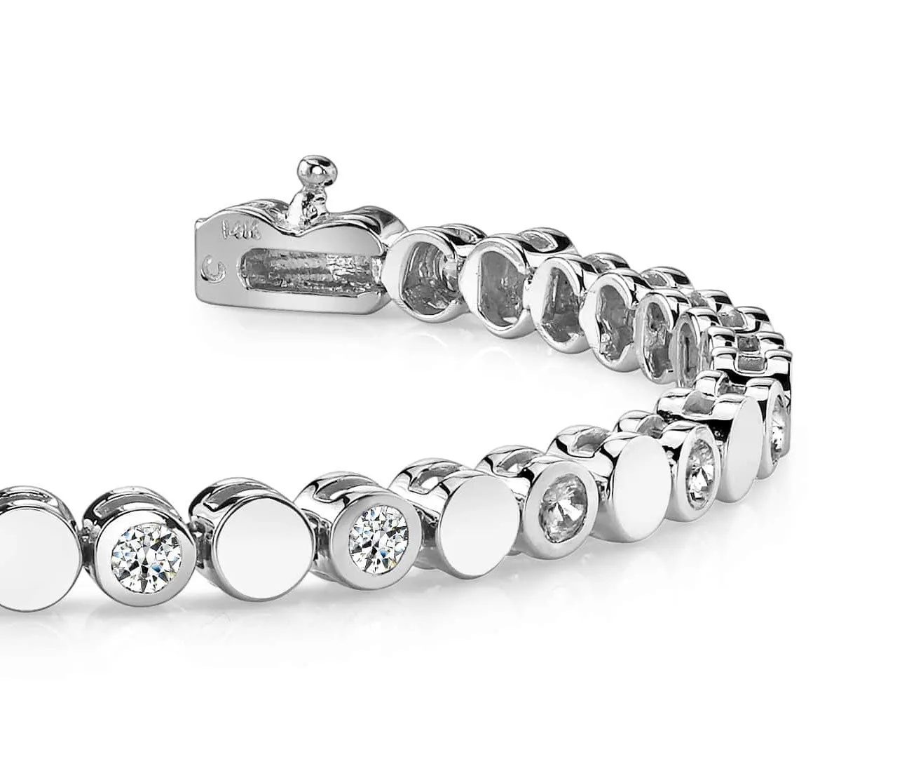 Classic Alternating Circle And Diamond Bracelet with 4.00 ct.(finished) 4.0mm