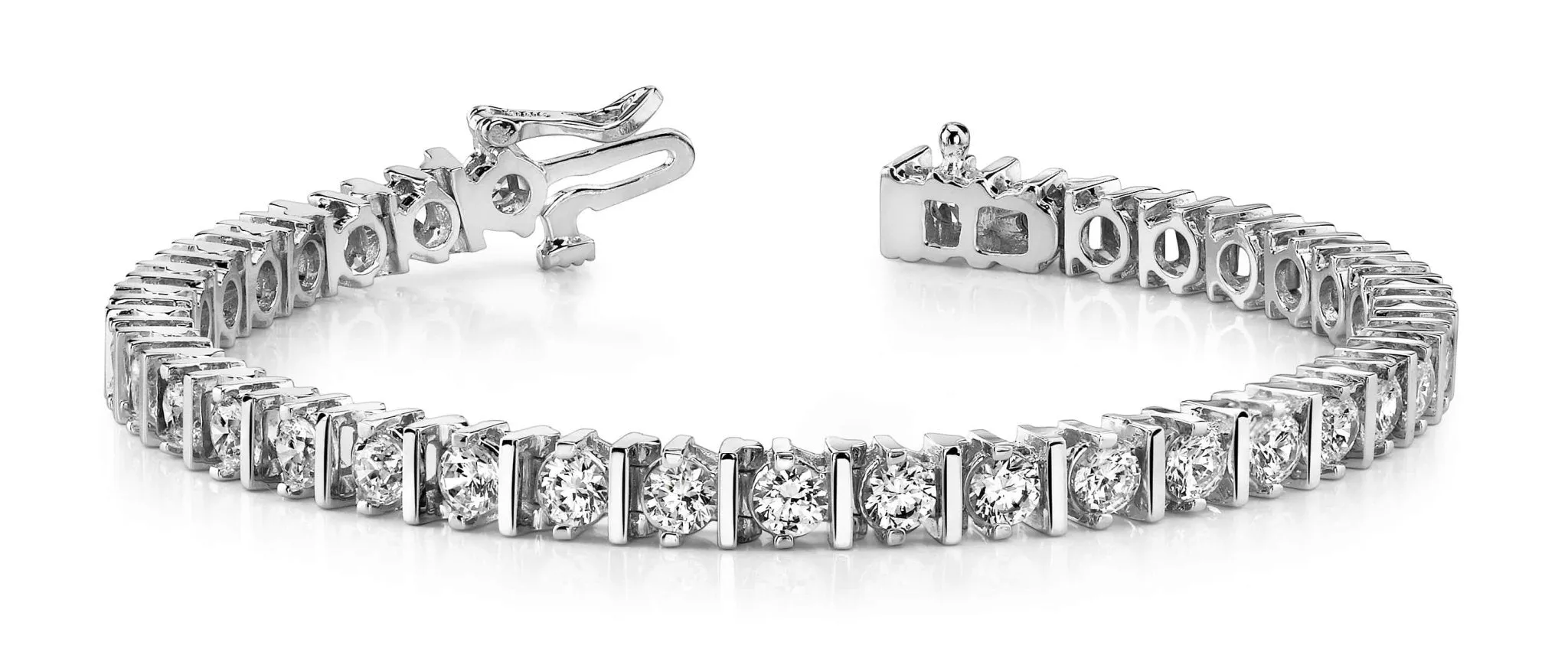 Classic Diamond Link Prong Set Lab-Grown Diamond Tennis Bracelet with 8.91 ct.(finished) 4.5mm