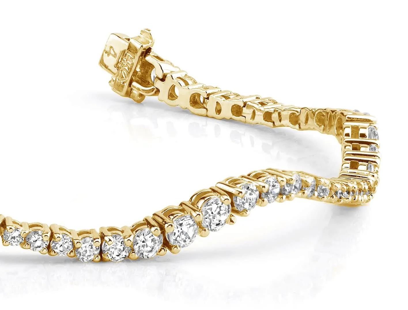 Classic Wave Journey Bracelet In Lab-Grown Diamond with 4.99 ct.(finished)