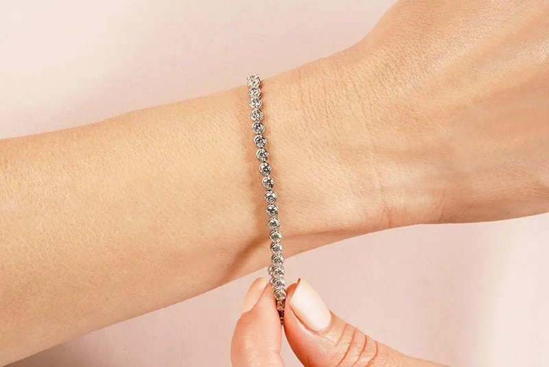 Dazzling Four Prong Lab-Grown Diamond Tennis Bracelet with 2.21 ct.(finished) 2mm
