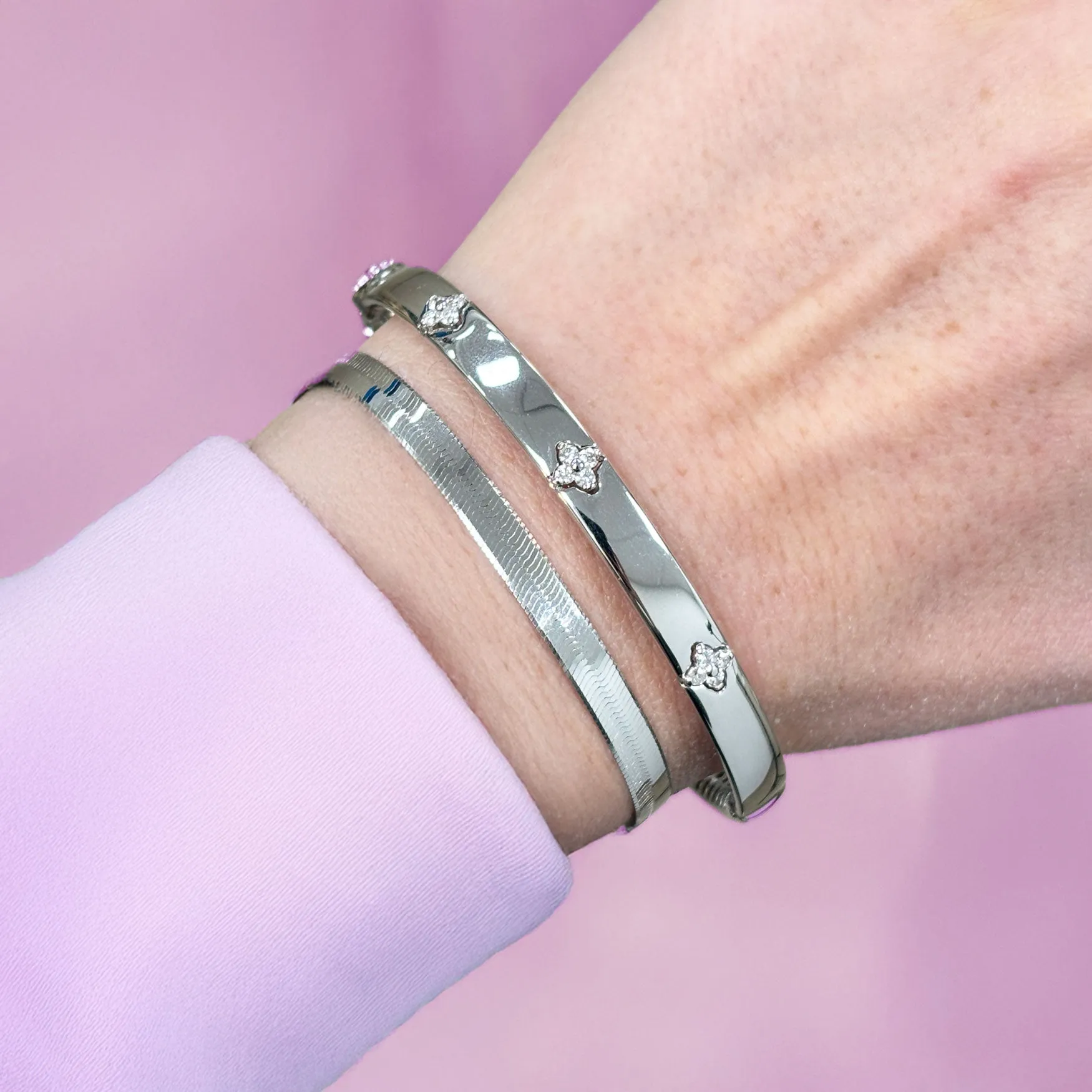 Diamond Clover Bangle