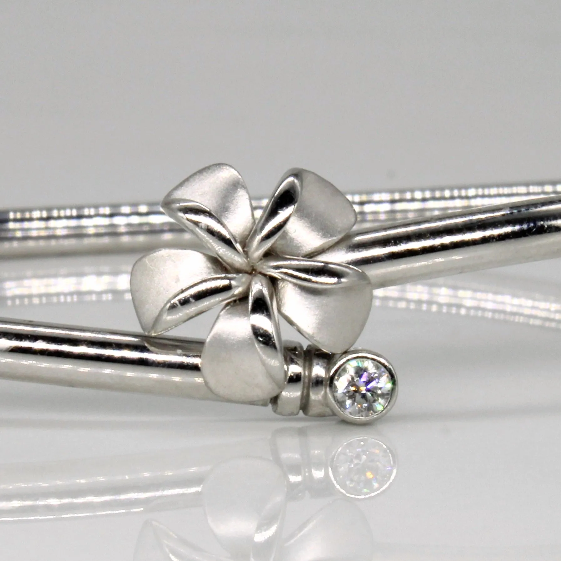 Diamond Floral Bracelet | 0.07ct | 7.5" |