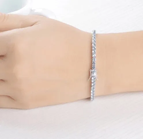 Elegant Azure Round Cut Bracelet In Sterling Silver