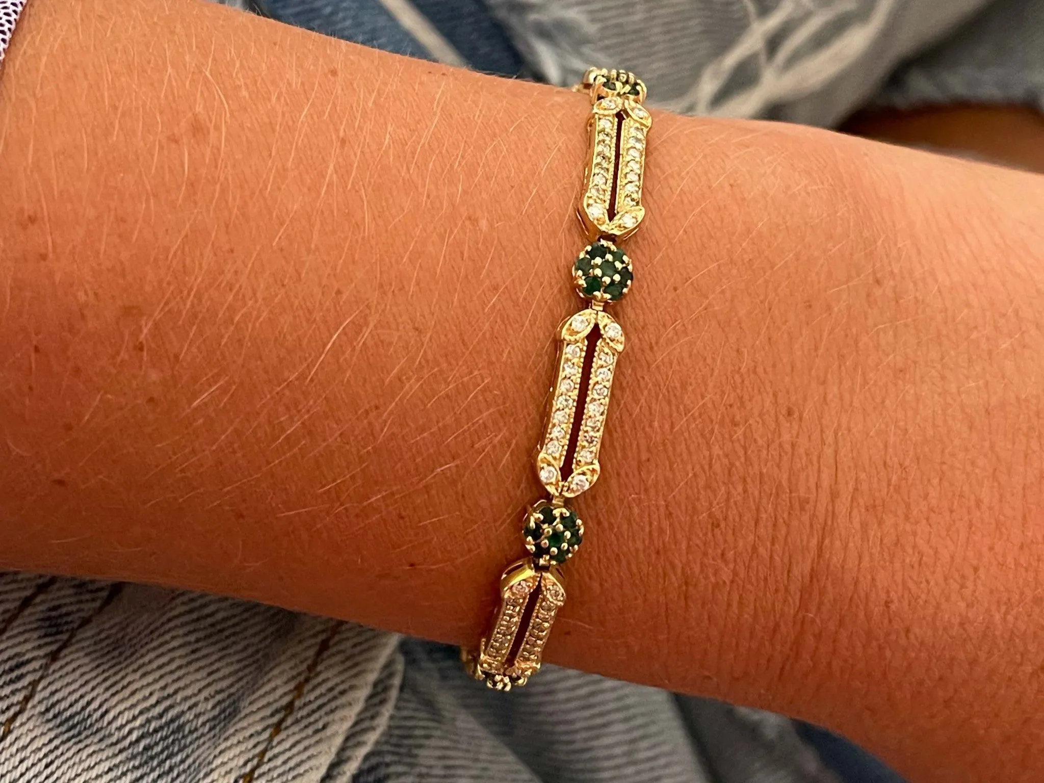 Emerald Flower and Diamond Link Bracelet in 14k Yellow Gold