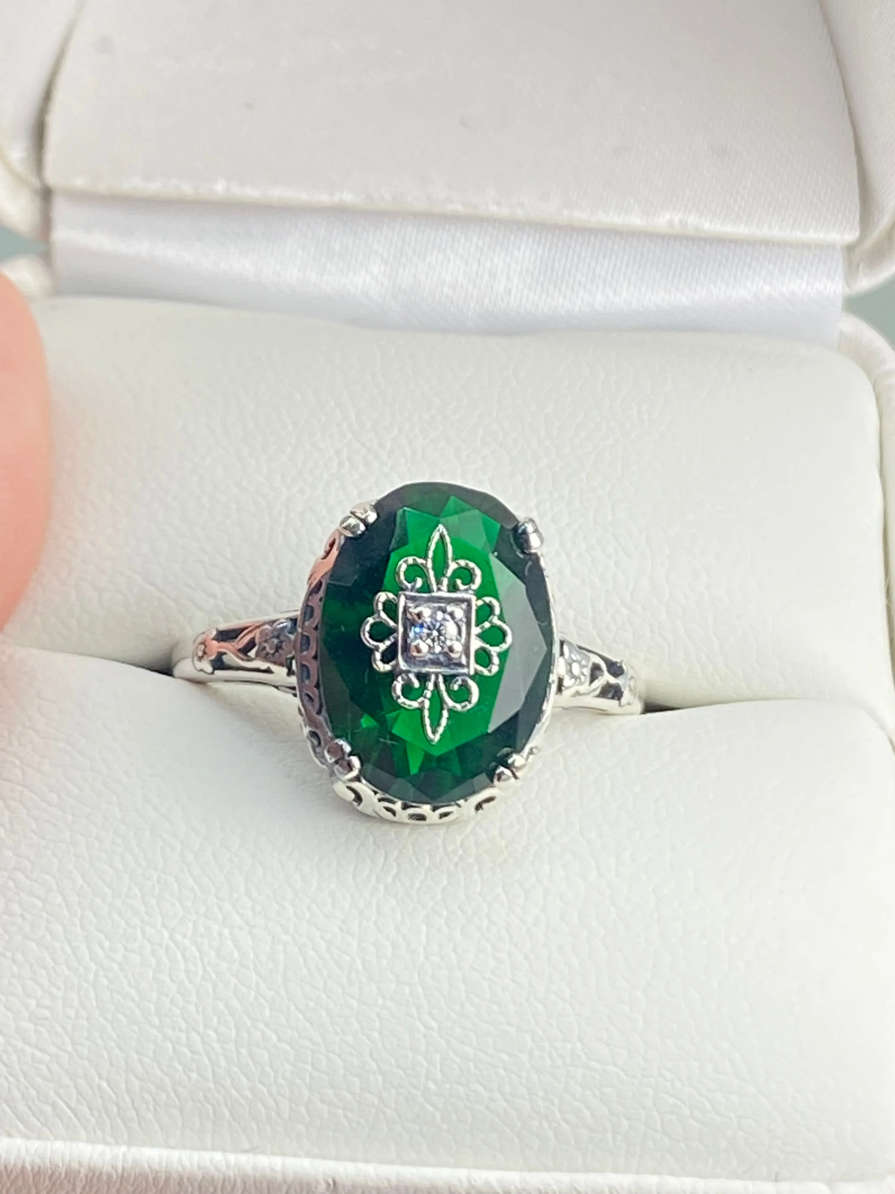 Emerald Green Ring, Size 6, Sterling Silver Embellishment, Edwardian Jewelry #D70e - Ready to Ship