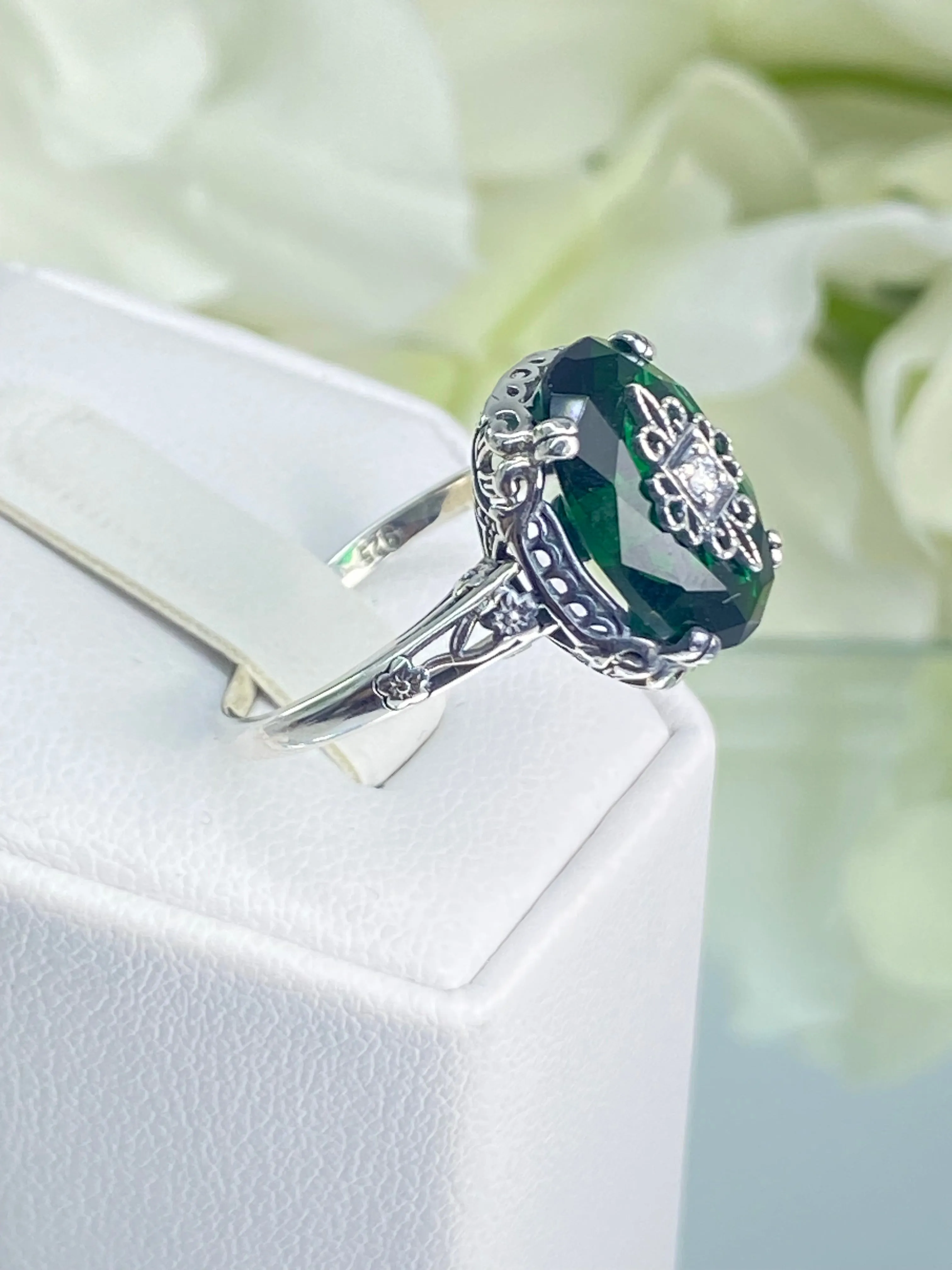 Emerald Green Ring, Size 6, Sterling Silver Embellishment, Edwardian Jewelry #D70e - Ready to Ship