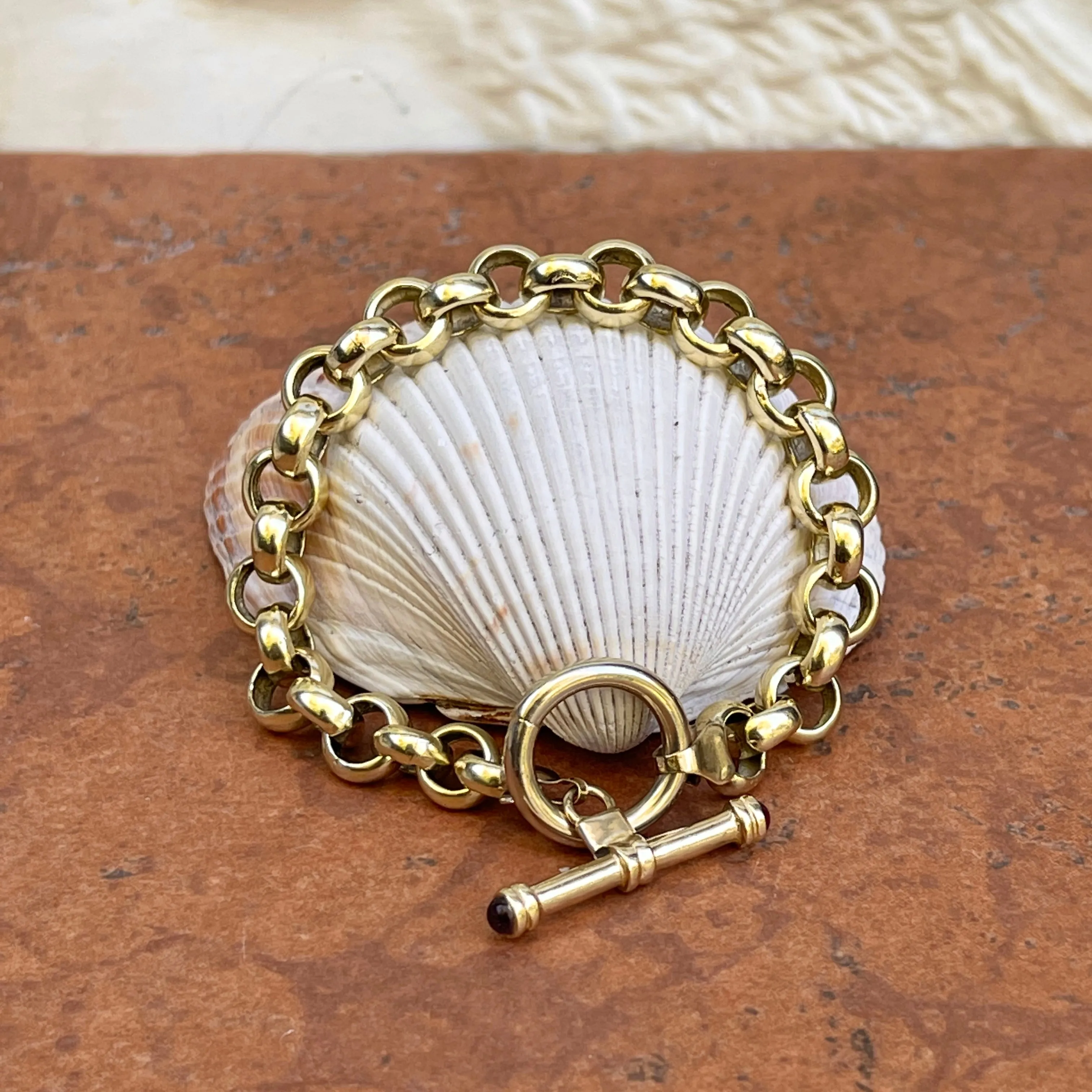 Estate 14KT Yellow Gold Rolo Link Chain Amethyst Toggle Bracelet