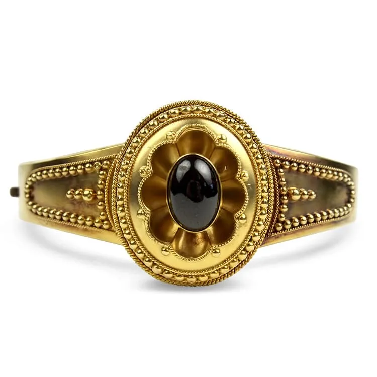 Estate 15K Yellow Gold Amethyst Cabochon Bracelet