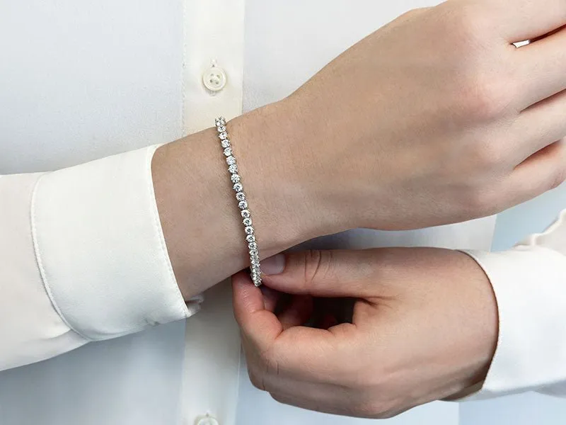 Fiery Flame Lab-Grown Diamond Tennis Bracelet with 6.72 ct.(finished) 3.5mm