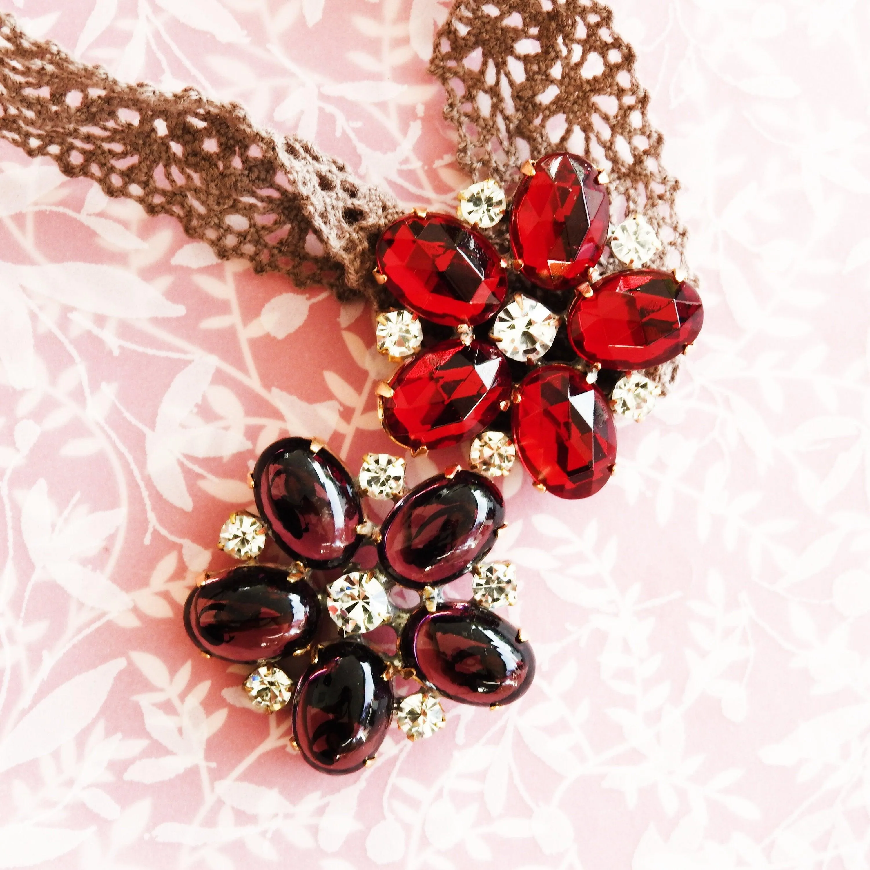 Floral glass buttons
