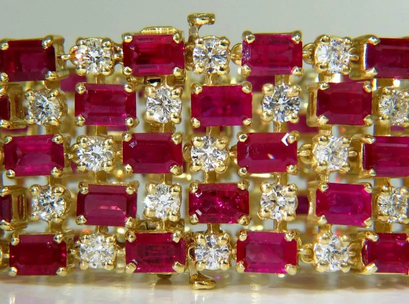GIA Certified Natural Ruby Diamond Cuff Bracelet 18kt Important Ref 12337