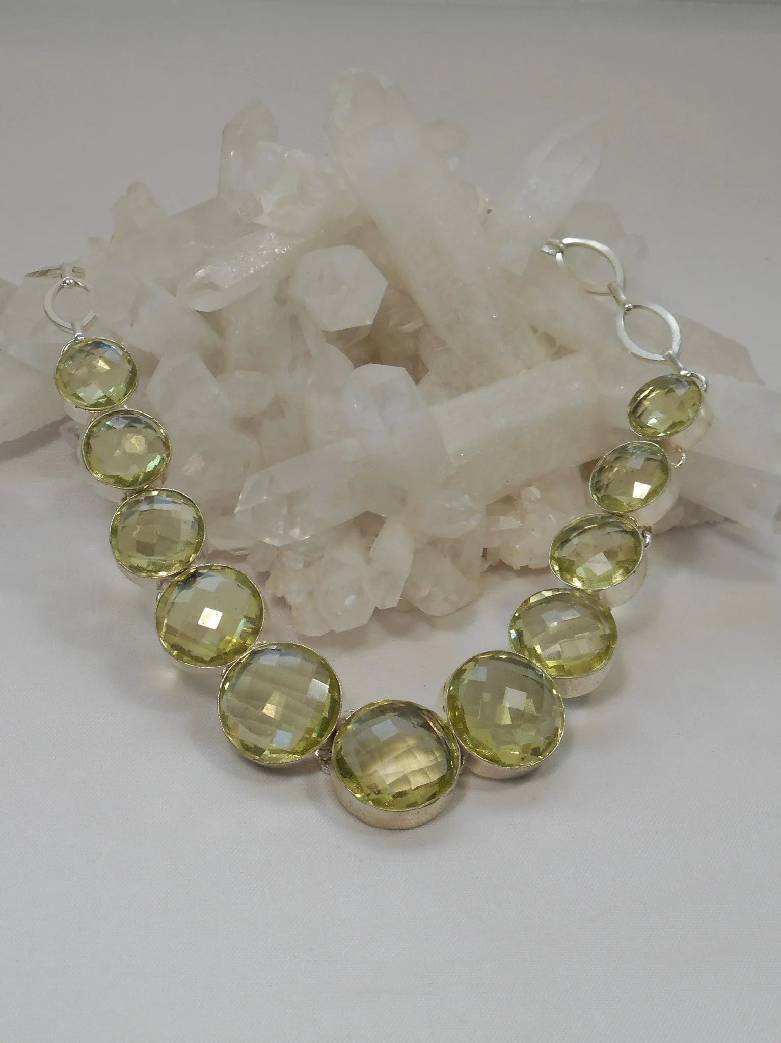 Green Amethyst Quartz Necklace 3