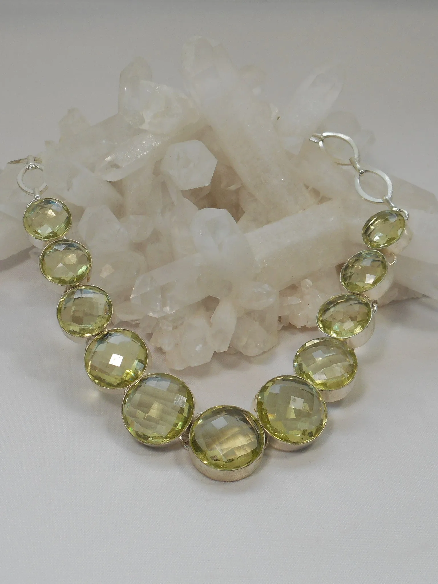 Green Amethyst Quartz Necklace 3