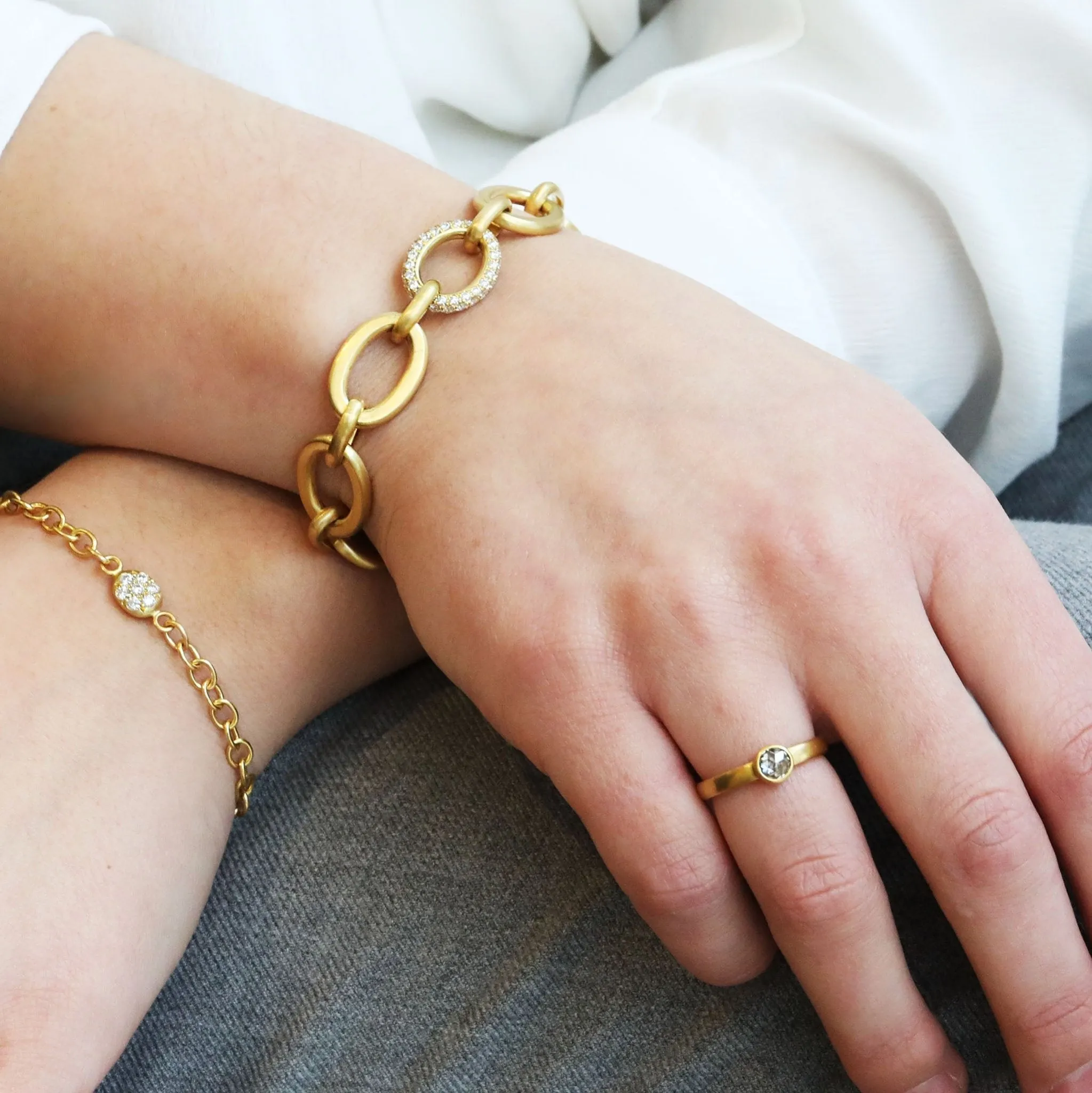 Handmade Large Oval Link Bracelet with Pave Diamond Link