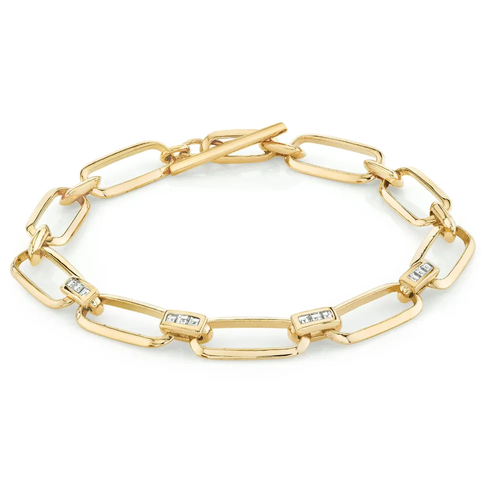 Knife Edge Flat Link Bracelet with Carre Bridges