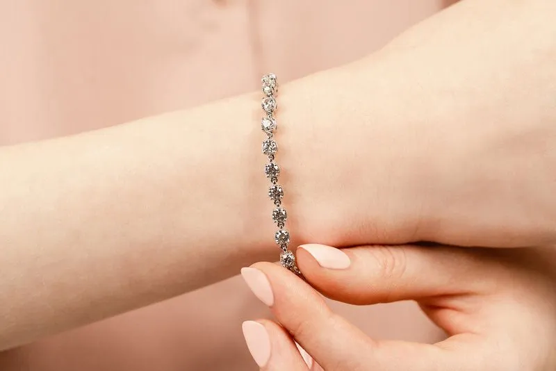 Linked Lab-Grown Diamond Tennis Bracelet with 5.12 ct.(finished) 3.5mm