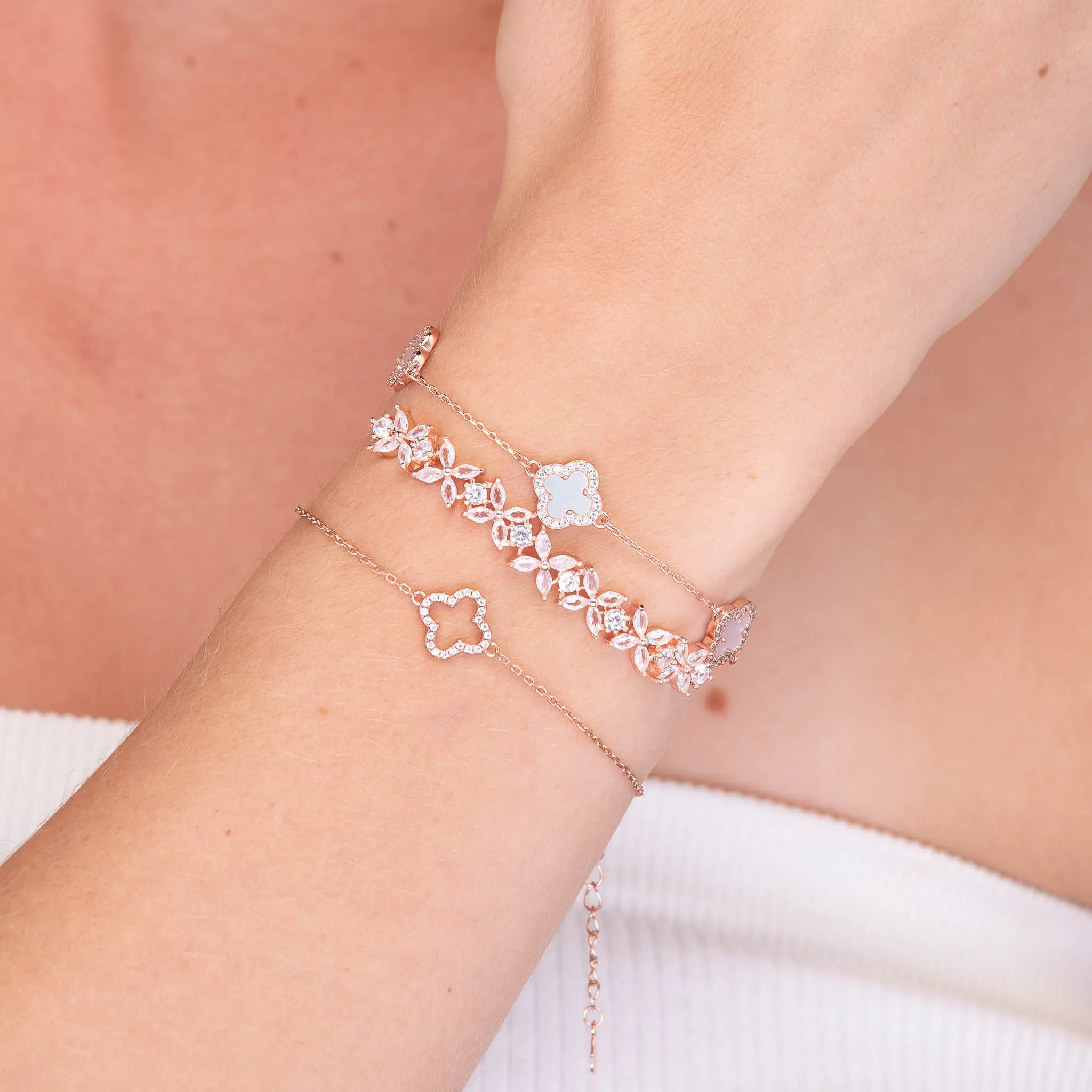 Open Clover Sapphire Bracelet
