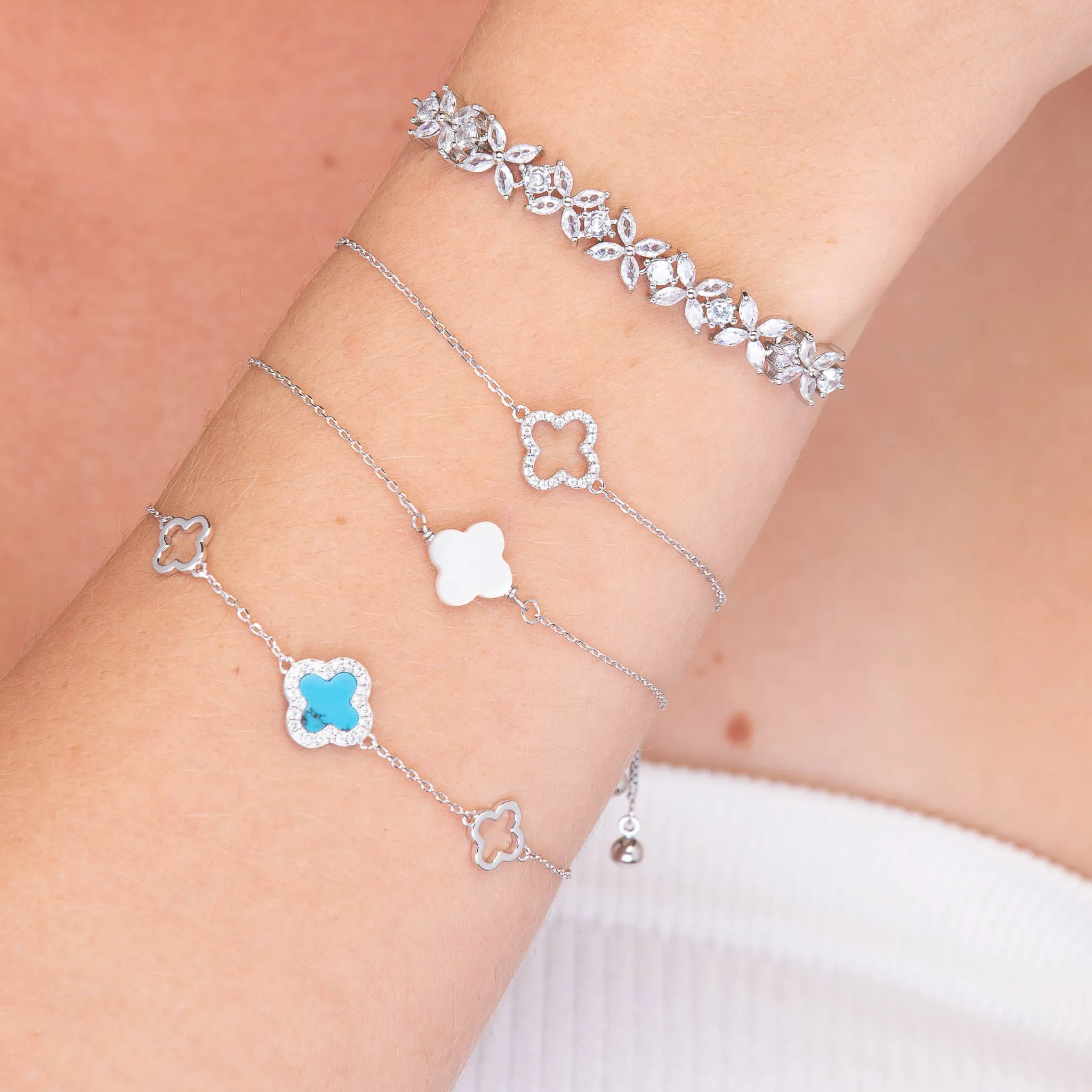 Open Clover Sapphire Bracelet