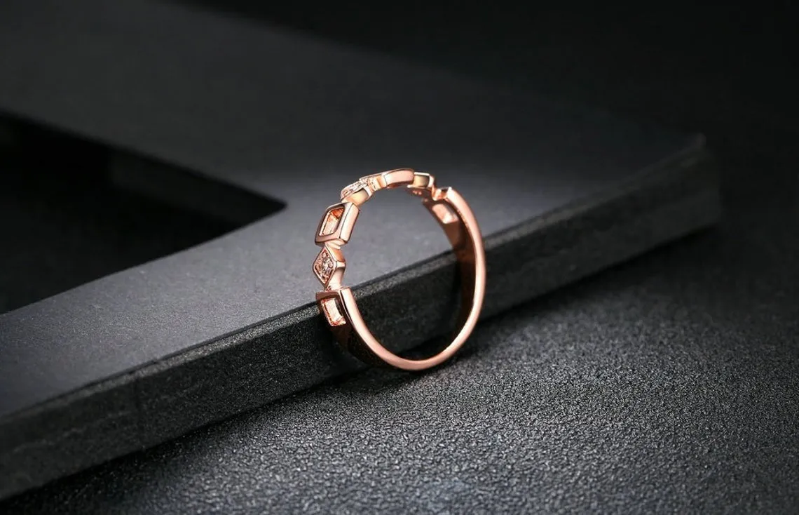 Round Diamond Square Shape Moissanite Wedding Band/ Rose gold vintage band/ Cluster Diamond Stackable Band/ Promise Anniversary gift/jewelry