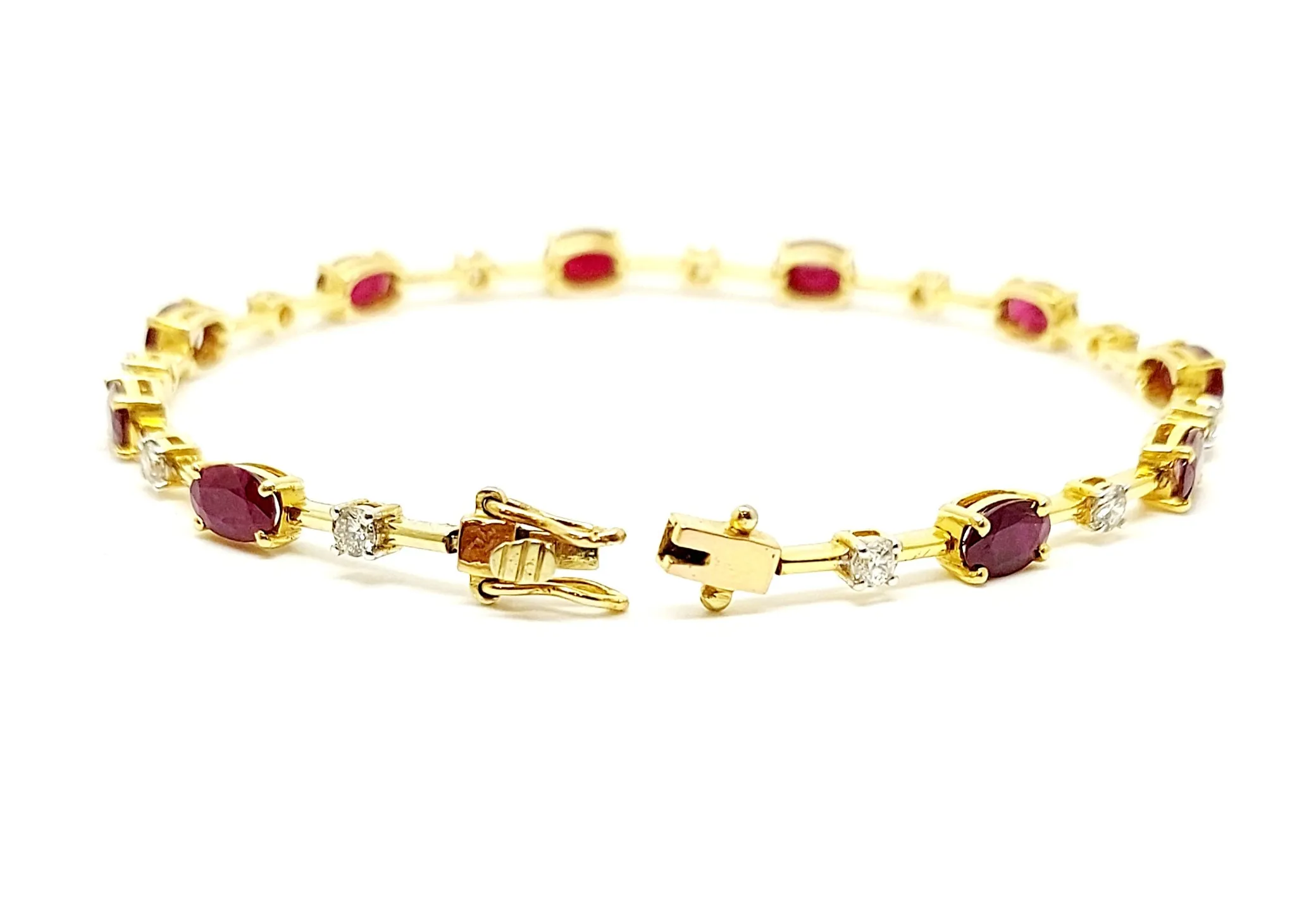 Ruby And Diamond Bar Bracelet In 14k Yellow Gold Ad No: 2400