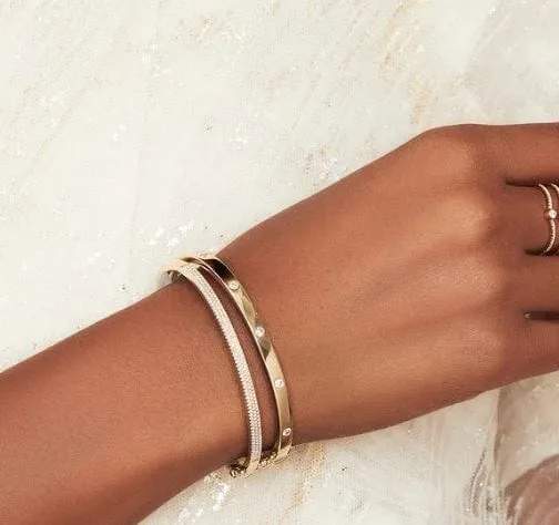 Shy Creation 14K Yellow Gold 0.38ctw 5 Diamond Hinged Bangle