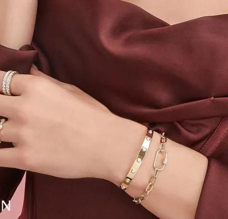 Shy Creation 14K Yellow Gold Diamond Carabiner Bracelet