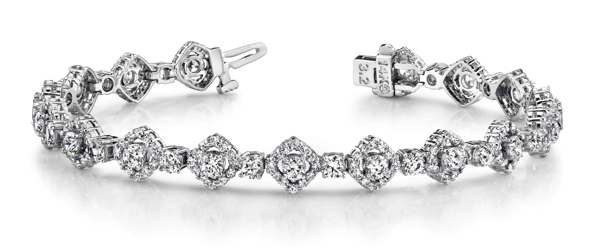 Square Link Lab-Grown Diamond Bracelet with 5.29 ct.(finished) 1.2mm, 2.7mm