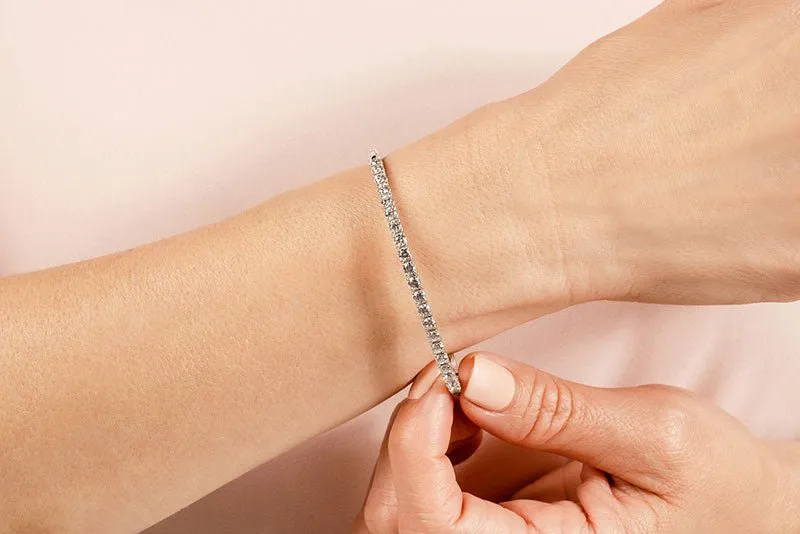 Stylish Sweetheart Bangle Lab-Grown Diamond Bracelet with 4.07 ct.(finished) 3.6mm