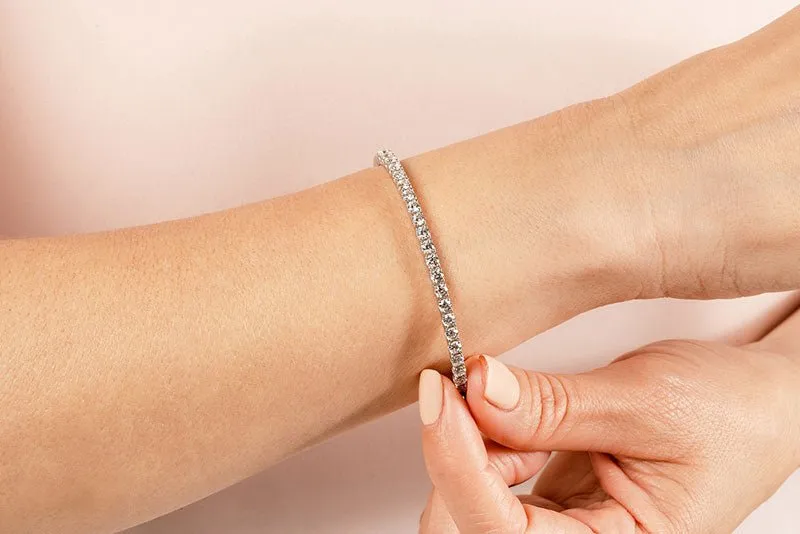 Stylish Sweetheart Bangle Lab-Grown Diamond Bracelet with 4.07 ct.(finished) 3.6mm