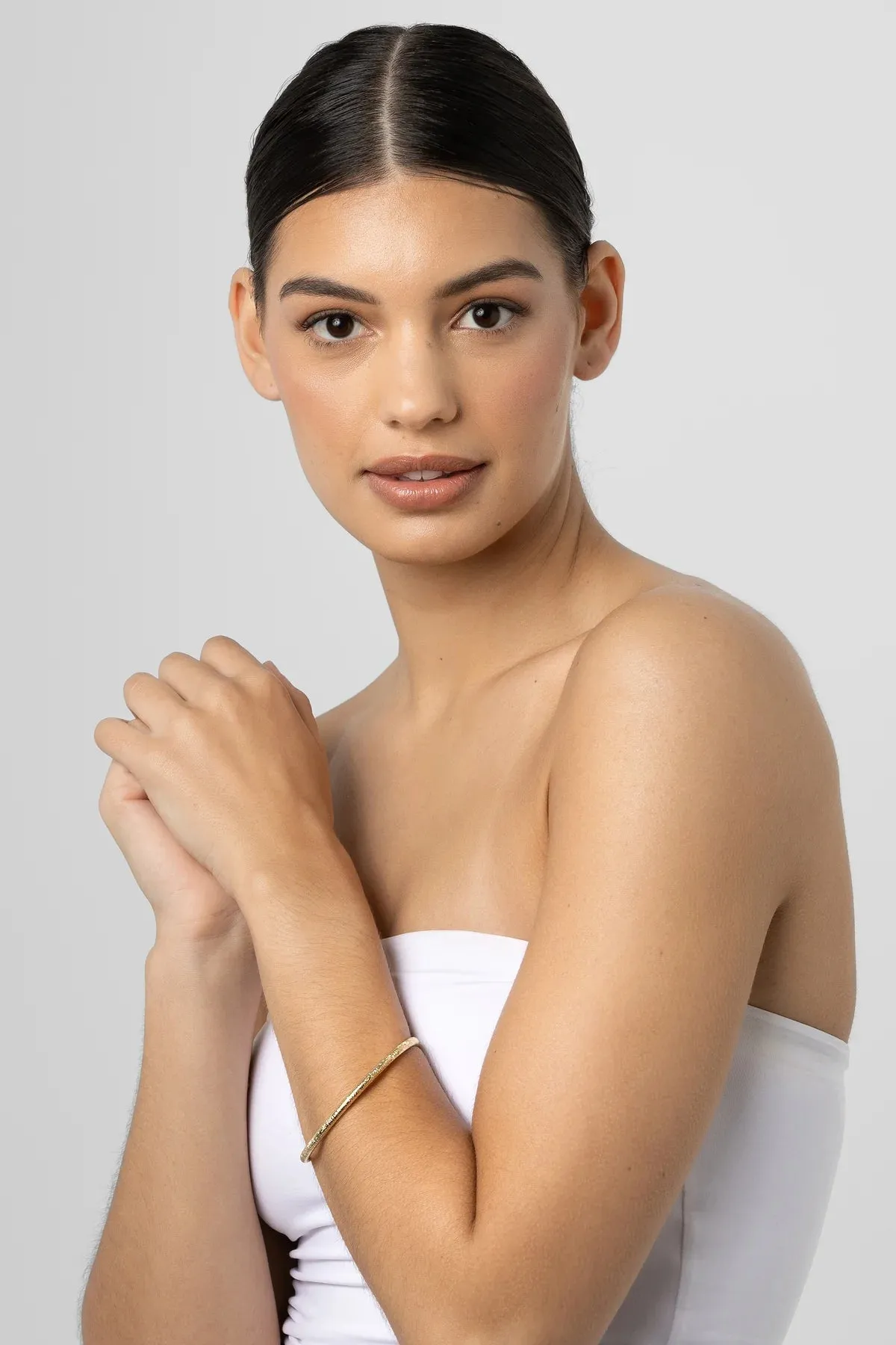 Suvi Gold Bangle
