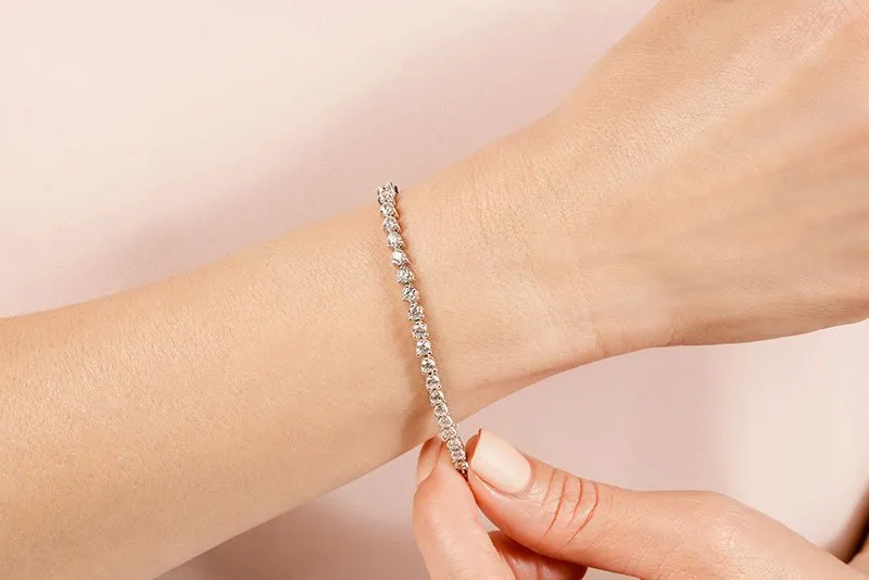 Timeless Three Prong Lab-Grown Diamond Tennis Bracelet with 6.03 ct.(finished) 3.4mm