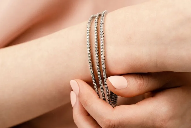 Triple Strand Flexible Diamond Tennis Bracelet Lab-Grown Diamond with 5.55 ct.(finished) 1.75mm