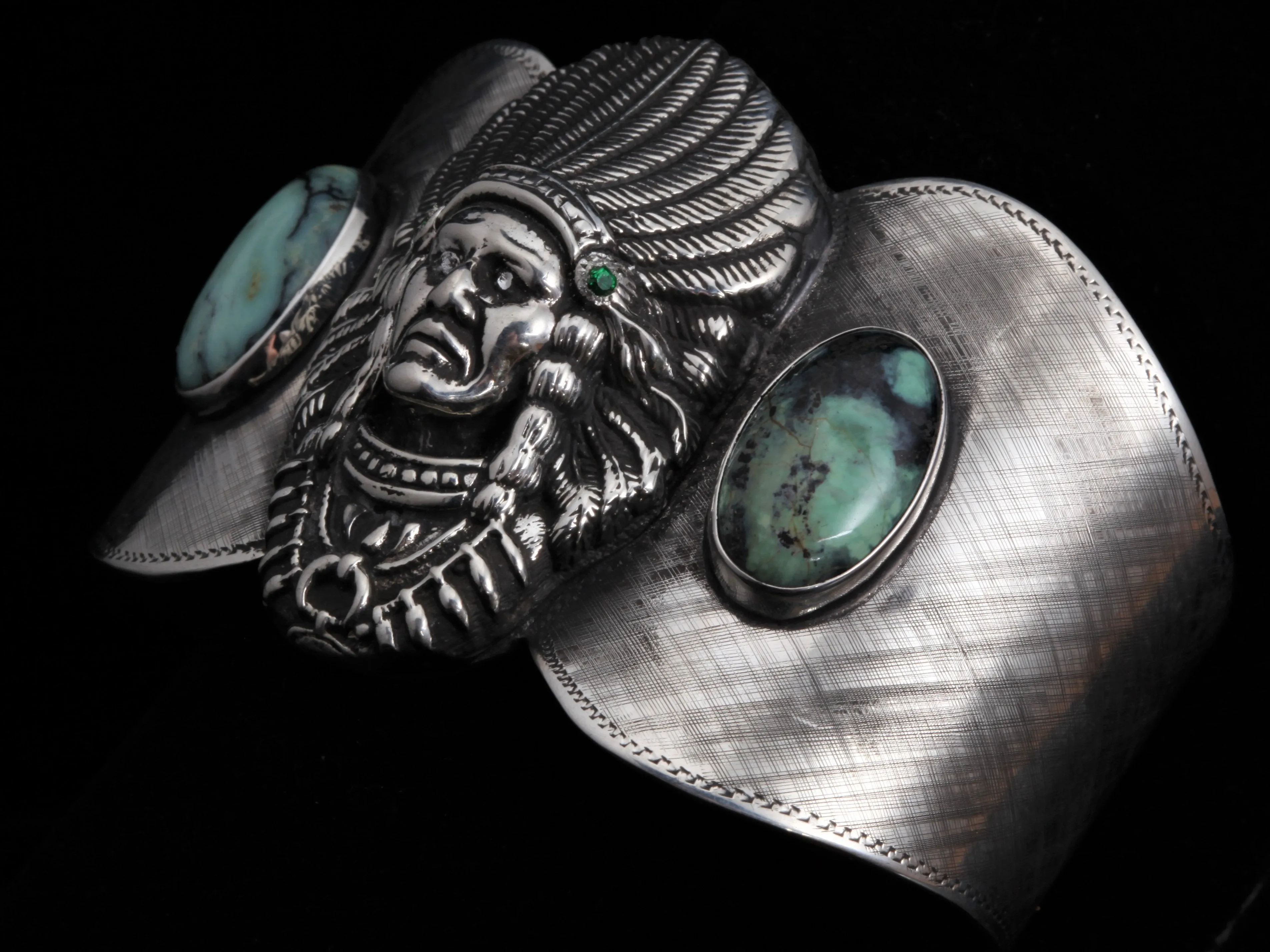 Ute Chieftain Cuff