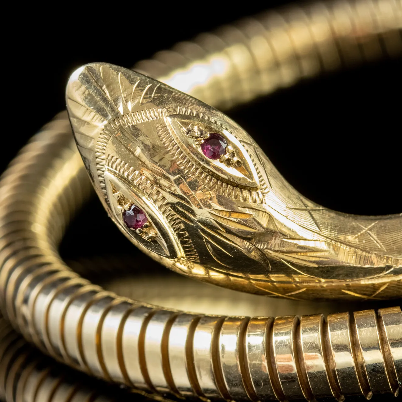Vintage 9Ct Gold Snake Bangle Ruby Eyes Dated 1985
